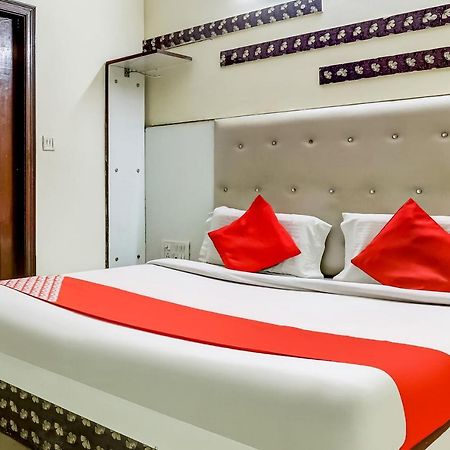Oyo 75948 Hotel Tushar Continental Nowe Delhi Zewnętrze zdjęcie