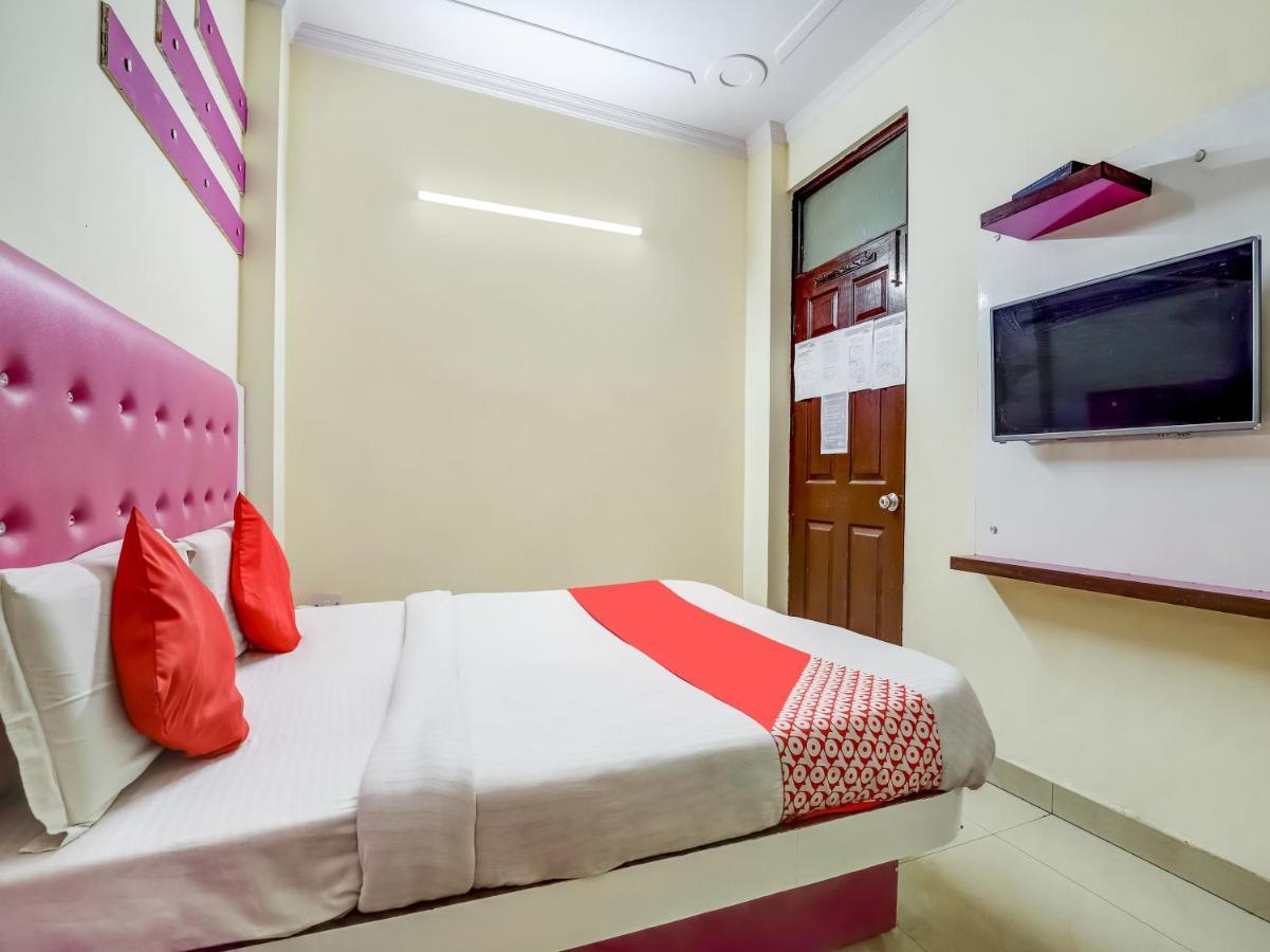 Oyo 75948 Hotel Tushar Continental Nowe Delhi Zewnętrze zdjęcie