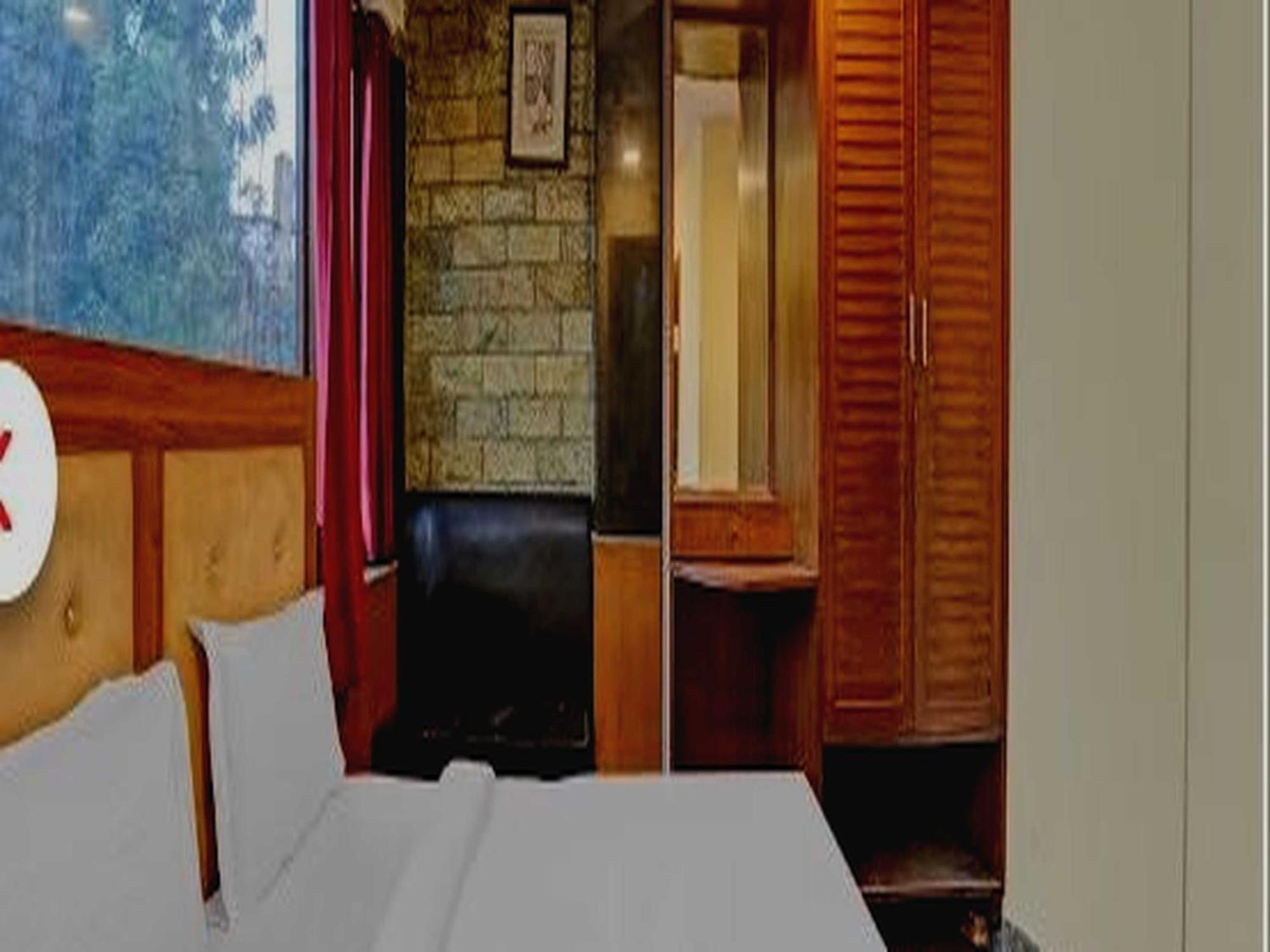 Oyo 75948 Hotel Tushar Continental Nowe Delhi Zewnętrze zdjęcie